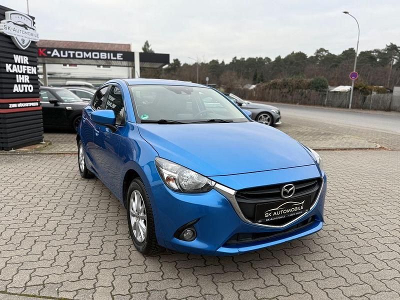 Blau Gebraucht 2017 Mazda 2 Exclusive-Line Limousine | 10.990 € (Fairer Preis) - Bild 1/4