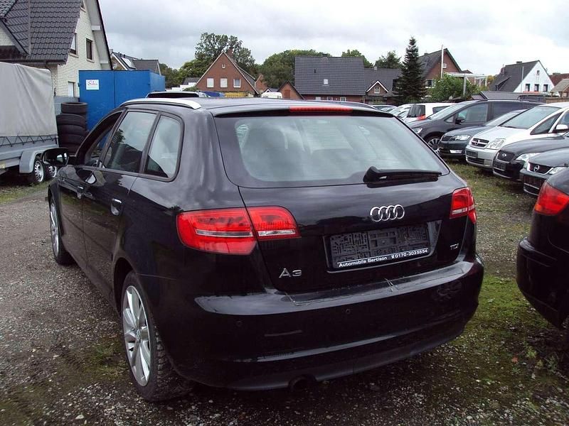 Gebraucht Audi A3 Ambiente 140 PS (102 kW) 2012 Schwarz Kombi