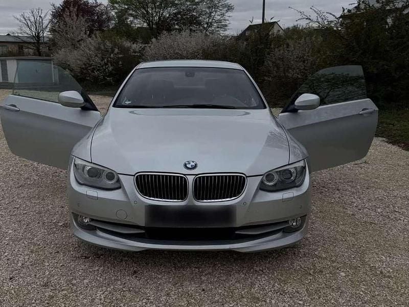 Używany BMW 330 272 KM (200 kW) 2010 Szary Coupe