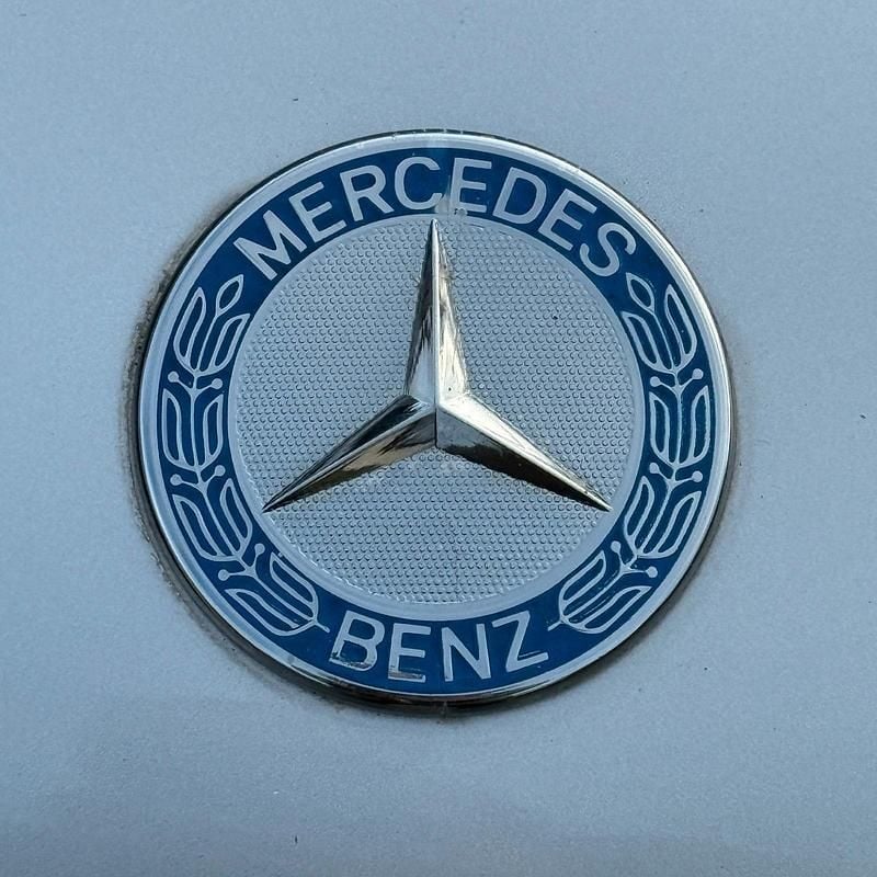 Silber Gebraucht 2000 Mercedes CLK200 Coupé | 2.250 € (Superpreis) - Bild 1/4