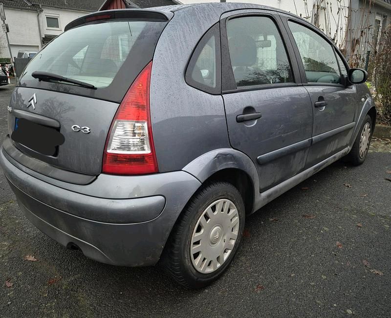 Gebraucht Citroën C3 60 PS (44 kW) 2009 Kleinwagen