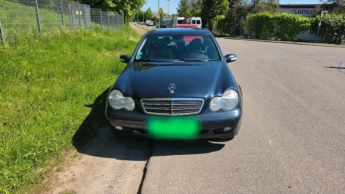 Gebraucht Mercedes C180 129 PS (94 kW) 2000 Limousine