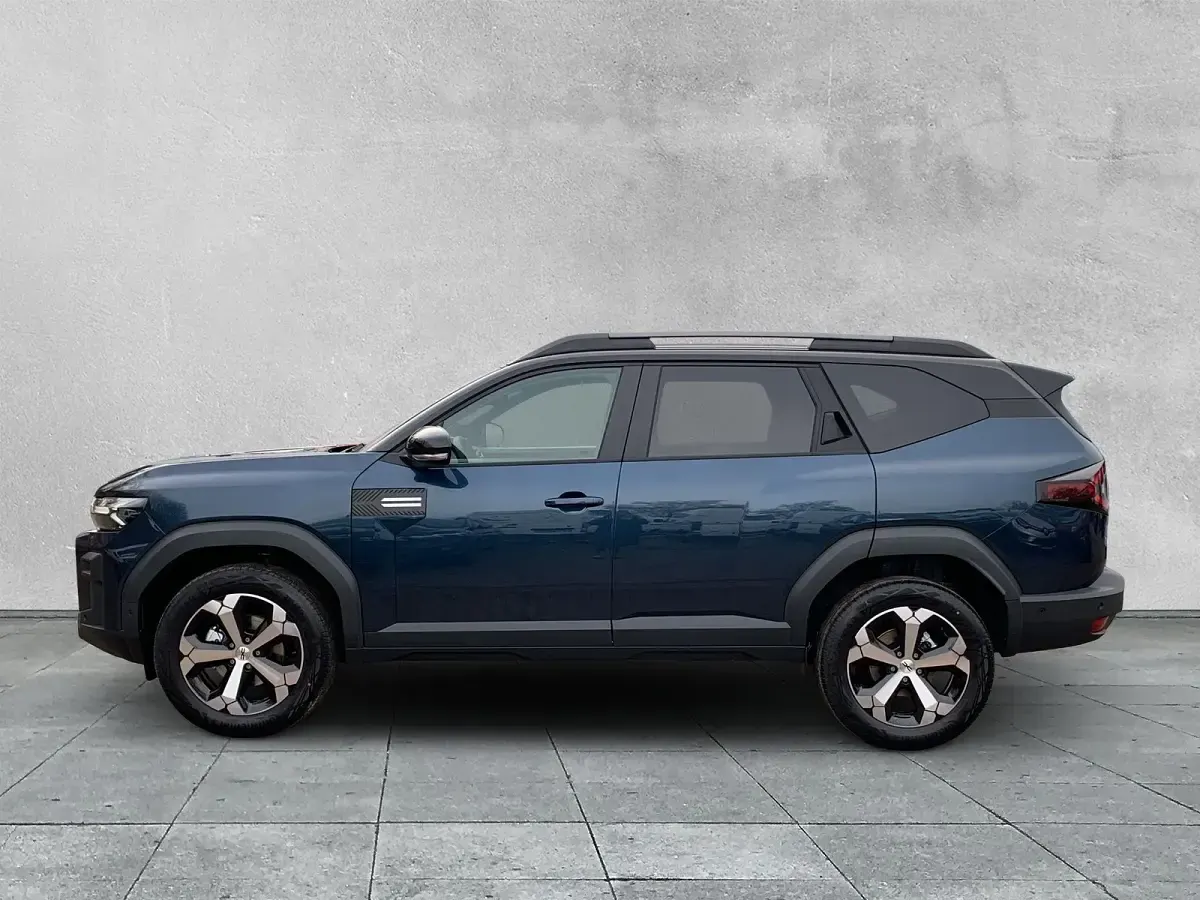 Neu Dacia Bigster Journey 140 PS (102 kW) 2025 Blau SUV