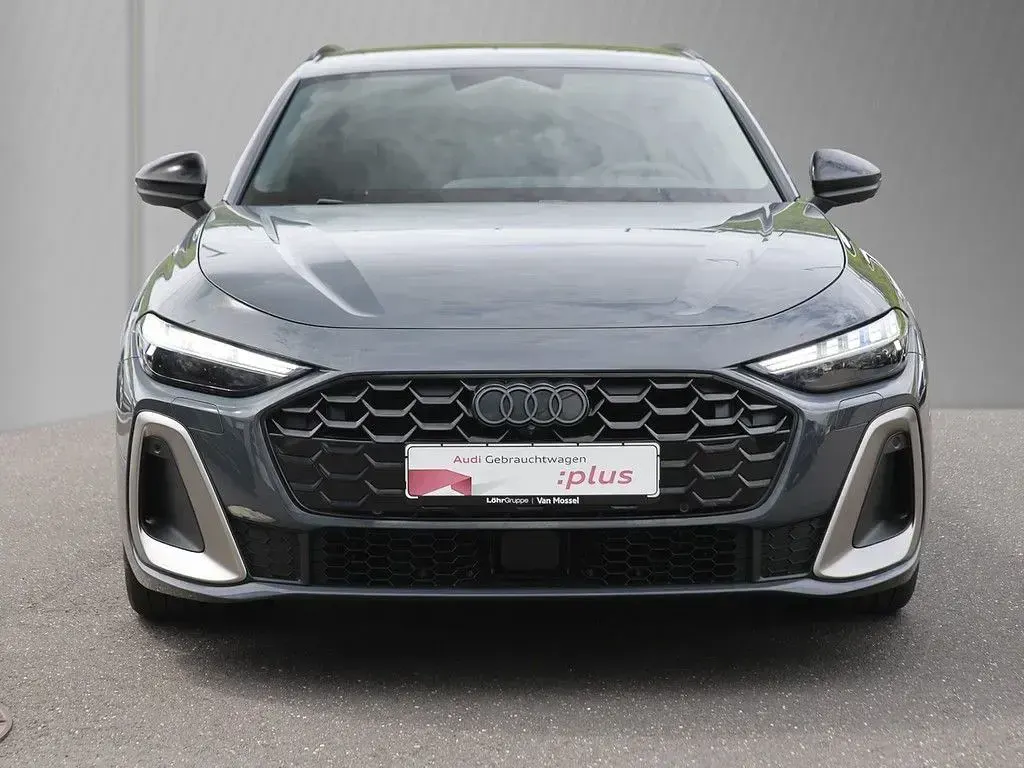 Gebraucht Audi A5 Ambiente 204 PS (150 kW) 2025 Magnetgrau Kombi