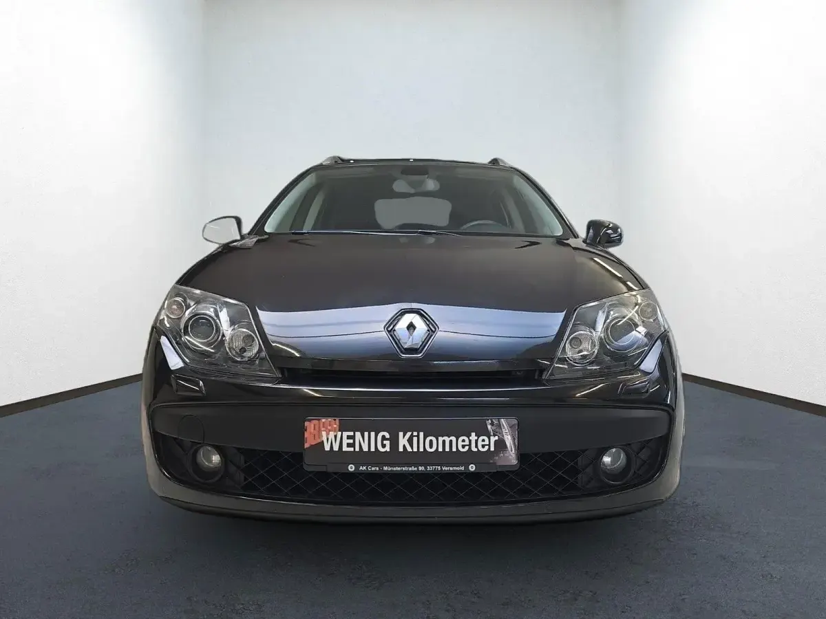 Gebraucht Renault Laguna III GT 150 PS (110 kW) 2010 Schwarz Kombi
