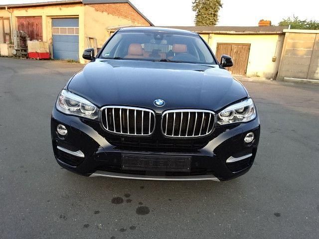 Second-hand BMW X6 Performance 449 CP (330 kW) 2016 Negru SUV
