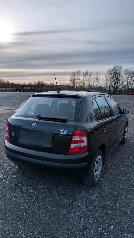 Gebraucht Skoda Fabia 75 PS (55 kW) 2008 Schwarz Limousine