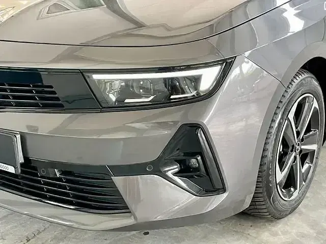 Gebraucht Opel Astra GS Line 131 PS (96 kW) 2025 Vulkan grau Kombi
