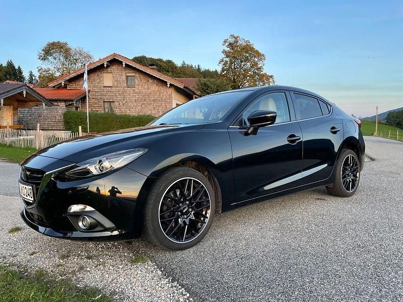 Schwarz Gebraucht 2014 Mazda 3 Sports-Line Limousine | 12.400 € (Teuer) - Bild 1/4