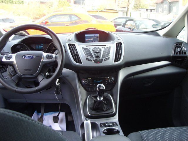 Gebraucht Ford C-MAX 140 PS (102 kW) 2014 Grau metallic Van / Kleinbus