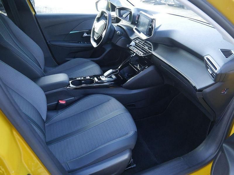 Gebraucht Peugeot e-208 Allure 100 kW (136 PS) 2021 Gelb Kleinwagen