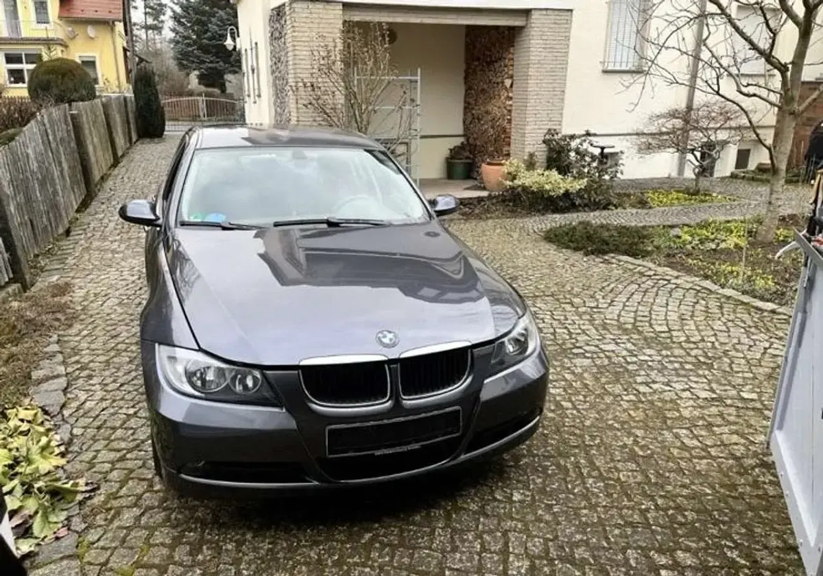 Gebraucht BMW 318 129 PS (94 kW) 2006 Limousine