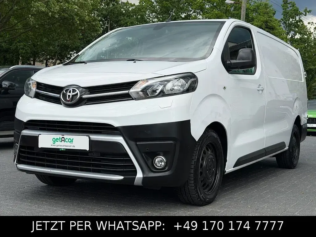 Gebraucht Toyota Proace 122 PS (89 kW) 2018 Weiß Van / Kleinbus