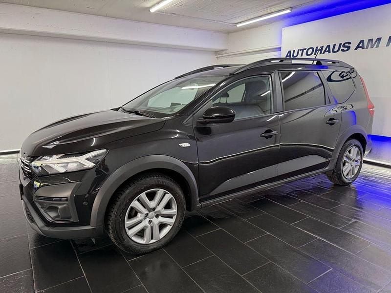 Second-hand Dacia Jogger Expression 91 CP (66 kW) 2023 Negru Monovolum