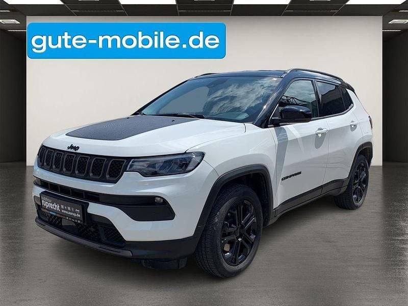 Weiß Gebraucht 2022 Jeep Compass SUV | 22.990 € (Superpreis) - Bild 1/4