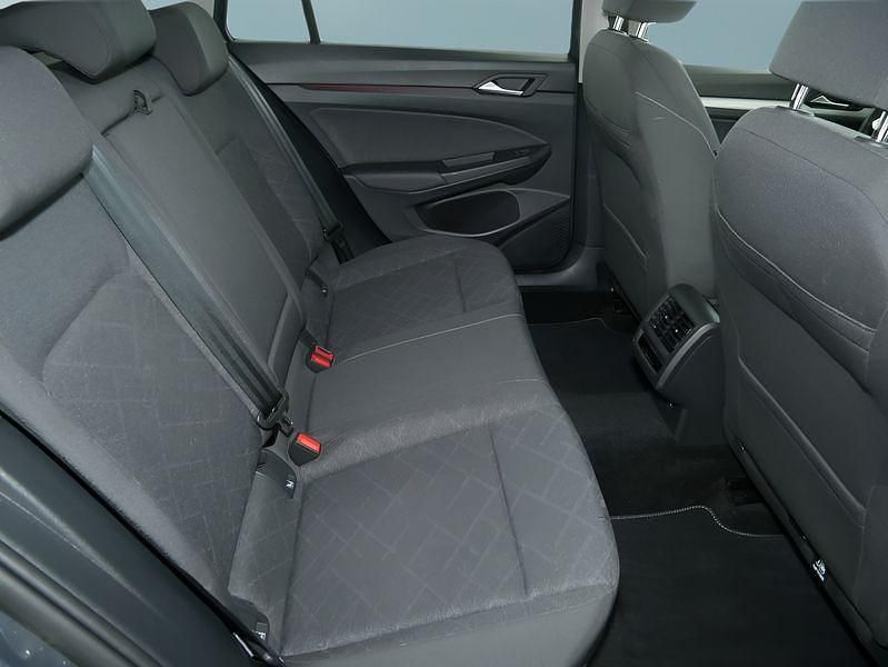 Gebraucht VW Golf VIII 150 PS (110 kW) 2023 Grau Kombi