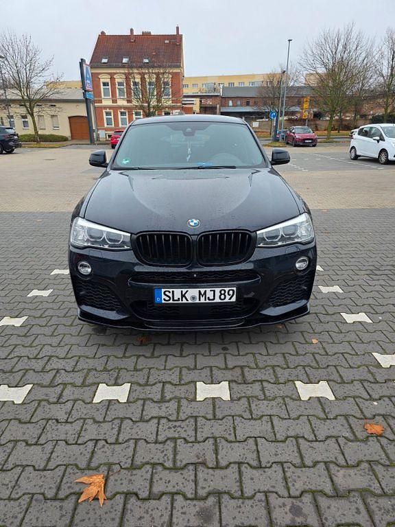 Schwarz Gebraucht 2017 BMW X4 SUV | 18.500 € (Superpreis) - Bild 1/4