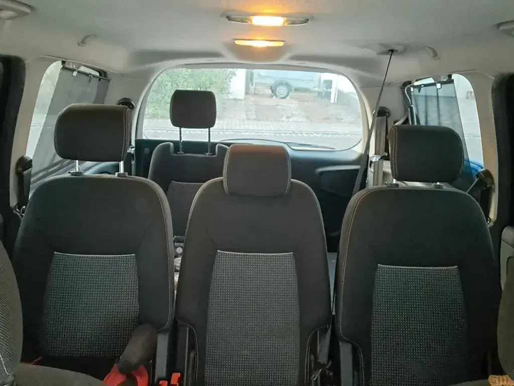 Gebraucht Ford Galaxy 140 PS (102 kW) 2010 Blau Van / Kleinbus