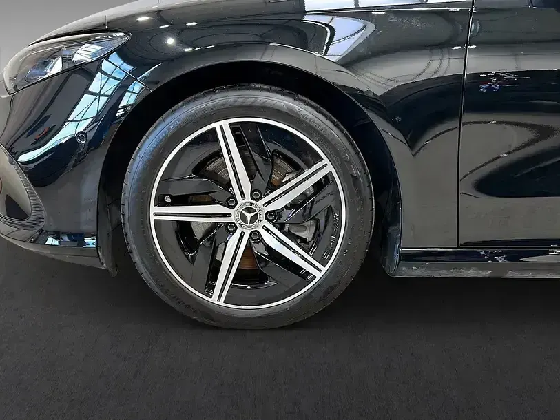 Gebraucht Mercedes 350 AMG 260 kW (354 PS) 2025 Schwarz SUV