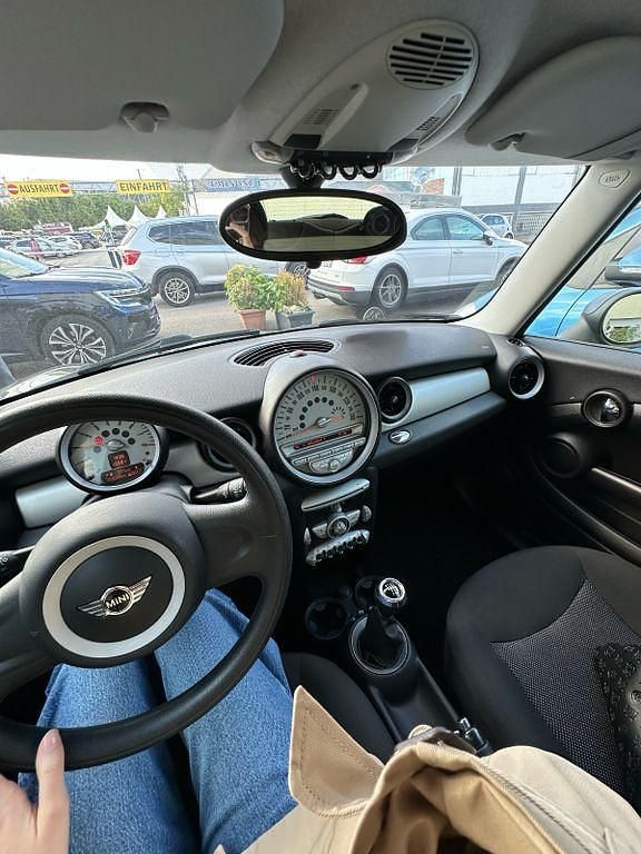 Schwarz Gebraucht 2009 Mini ONE Kleinwagen | 2.900 € (Fairer Preis) - Bild 1/4