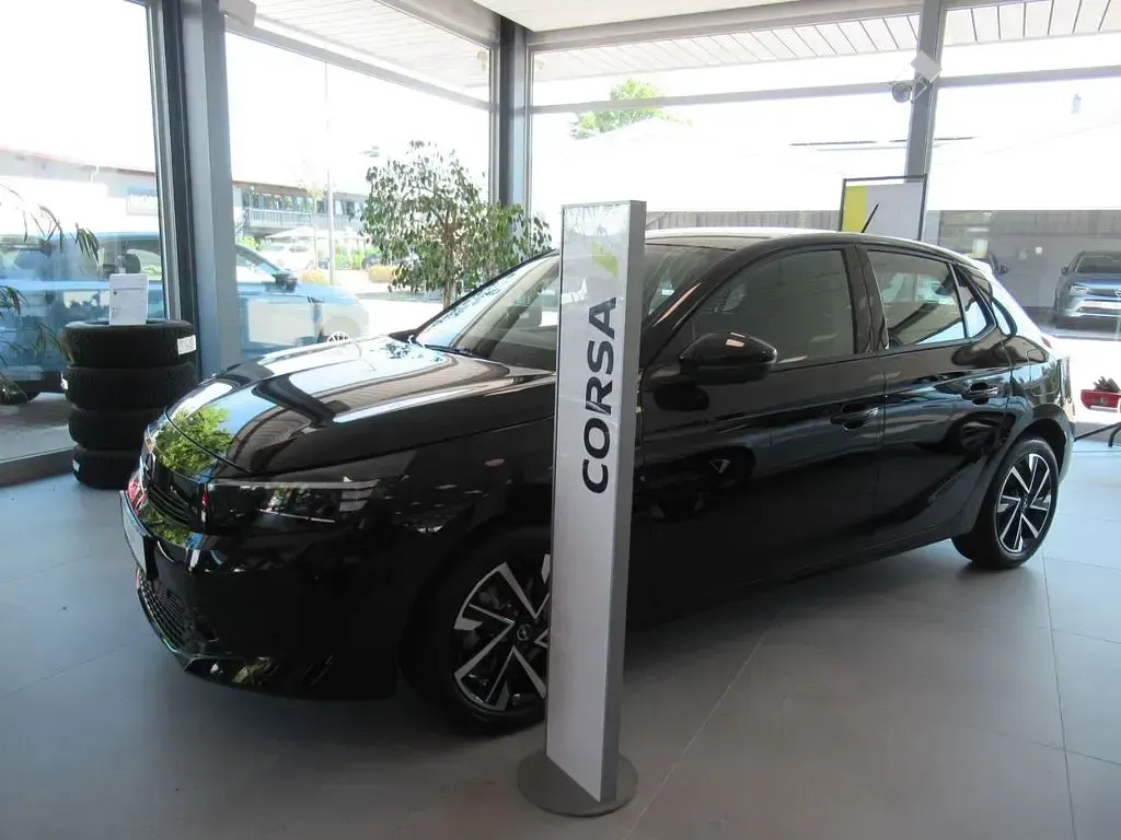 Neu Opel Corsa 101 PS (74 kW) 2026 Schwarz Kleinwagen