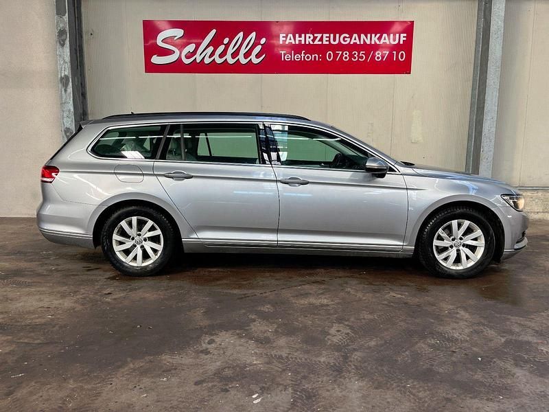 Gebraucht VW Passat Comfortline 150 PS (110 kW) 2019 Silber Kombi