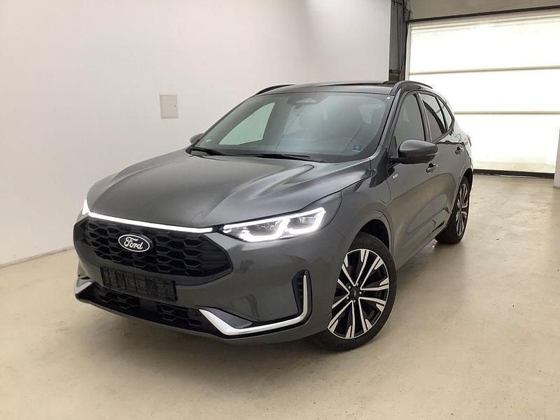 Gebraucht Ford Kuga ST-Line X 242 PS (177 kW) 2024 Grau SUV