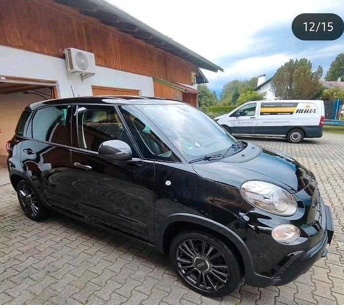 Schwarz Gebraucht 2018 Fiat 500L S Van / Kleinbus | 9.500 € (Fairer Preis) - Bild 1/4