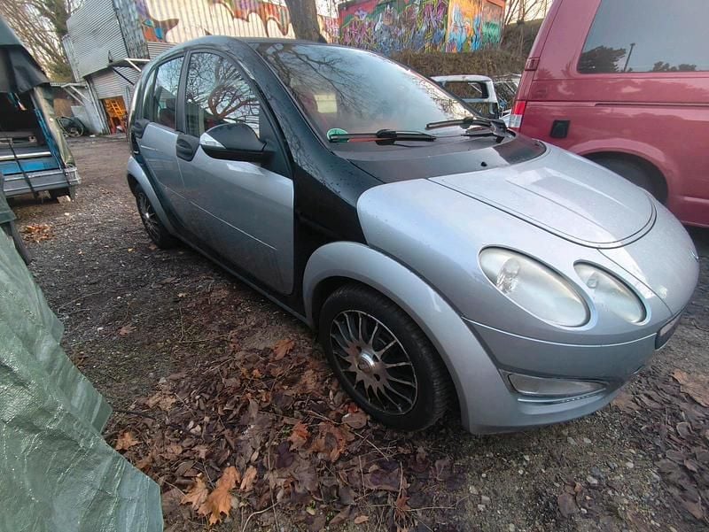 Silber Gebraucht 2005 Smart ForFour Kleinwagen | 1.250 € (Guter Preis) - Bild 1/4