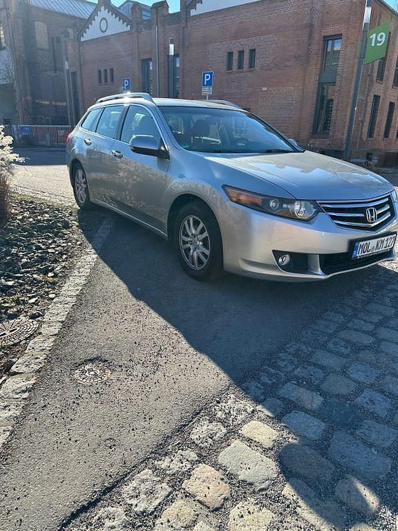 Gebraucht Honda Accord Elegance 150 PS (110 kW) 2008 Andere farben Kombi