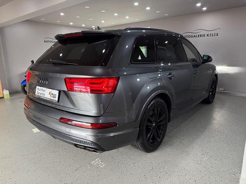 Gebraucht Audi SQ7 Sport 435 PS (319 kW) 2017 Grau SUV