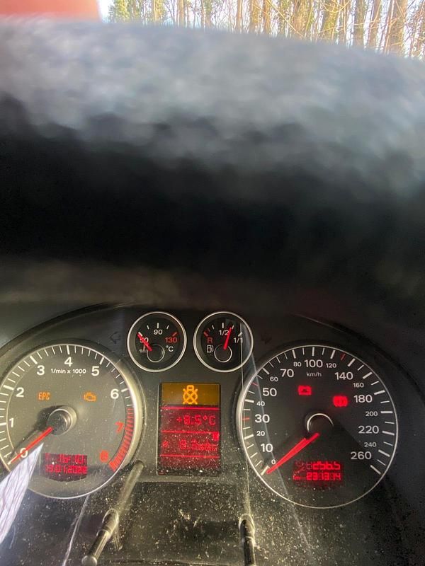 Gebraucht Audi A3 115 PS (84 kW) 2003 Silber Kleinwagen