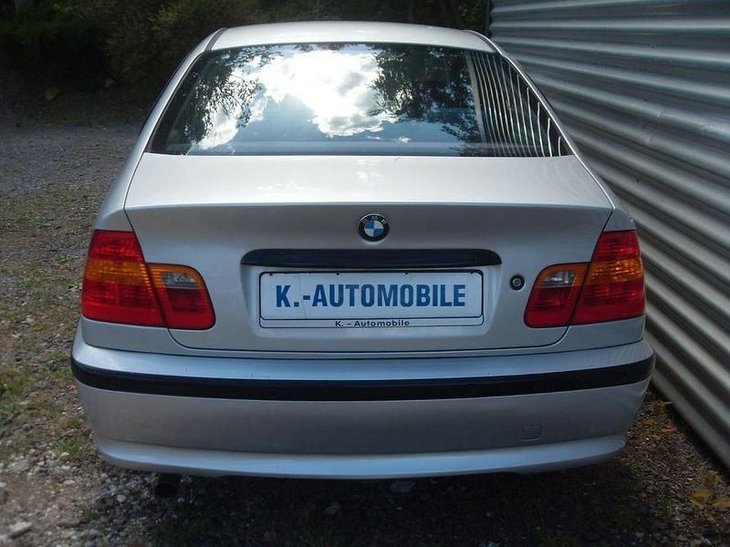 Second-hand BMW 02 116 CP (85 kW) 2004 Argintiu Berlinǎ