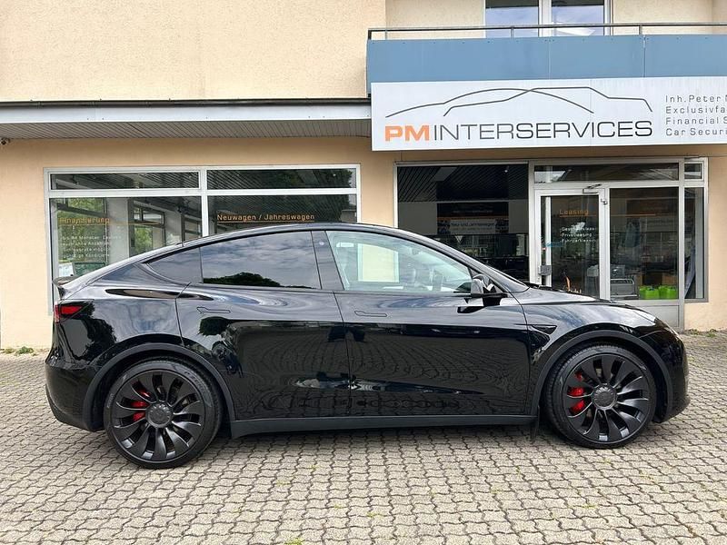 Gebraucht Tesla Model Y Performance 392 kW (534 PS) 2024 Schwarz SUV