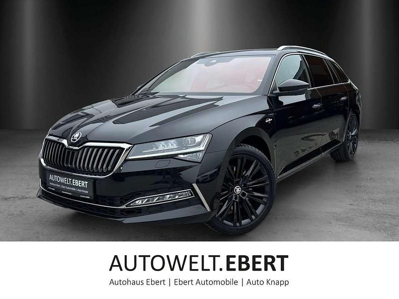 Schwarzmagic perleffekt Gebraucht 2023 Skoda Superb LAURIN & KLEMENT Kombi | 36.890 € (Etwas zu teuer) - Bild 1/4