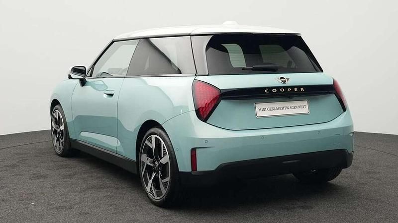 Gebraucht Mini Cooper Favoured 135 kW (184 PS) 2024 Grün Kleinwagen