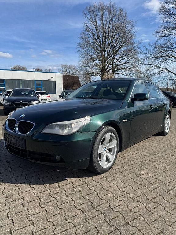 Gebraucht BMW 530 231 PS (169 kW) 2004 Grün Limousine