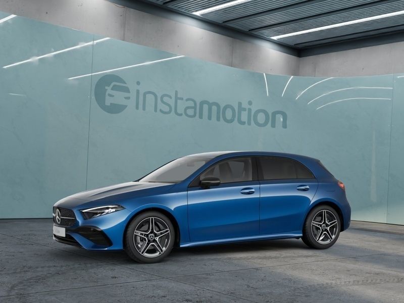 Gebraucht Mercedes A200 150 PS (110 kW) 2024 Blau Coupé