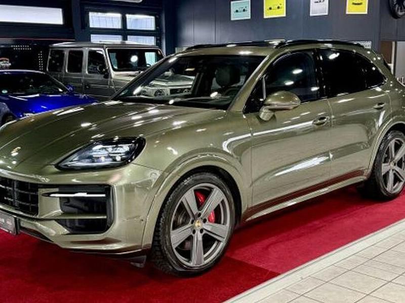 Schwarz Gebraucht 2023 Porsche Cayenne SUV | 105.999 € (Etwas zu teuer) - Bild 1/4