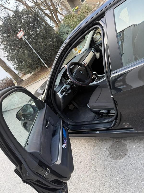 Gebraucht BMW 320 150 PS (110 kW) 2008 Schwarz Limousine