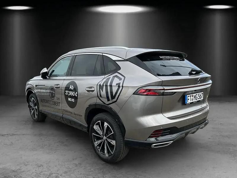 Gebraucht MG HS Luxury 170 PS (125 kW) 2025 Sterling silver SUV