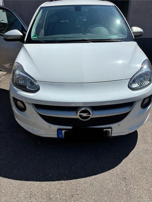 Weiß Gebraucht 2014 Opel Adam Kleinwagen | 7.000 € (Etwas zu teuer) - Bild 1/4