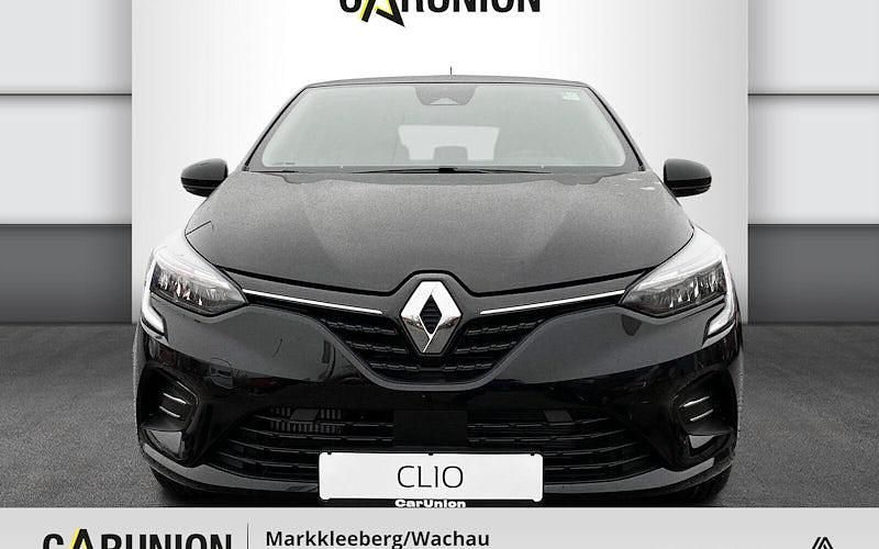 Gebraucht Renault Clio V Zen 91 PS (66 kW) 2022 Black pearlschwarz metallic (metallic) Limousine