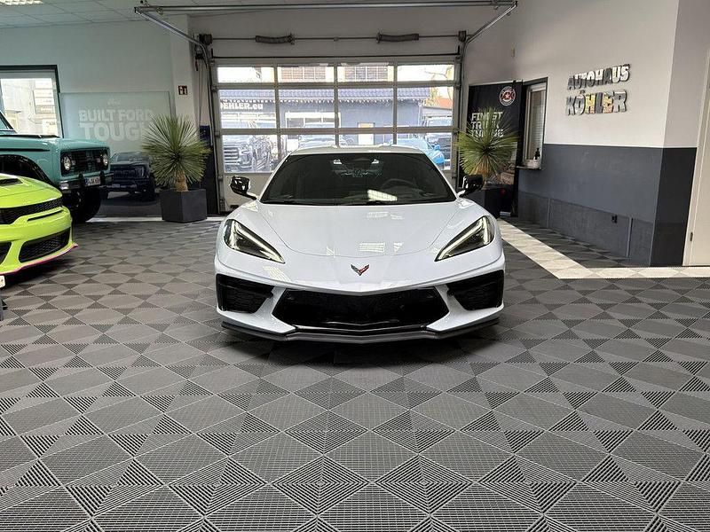 Neu Corvette C8 481 PS (353 kW) 2025 Grau Coupé