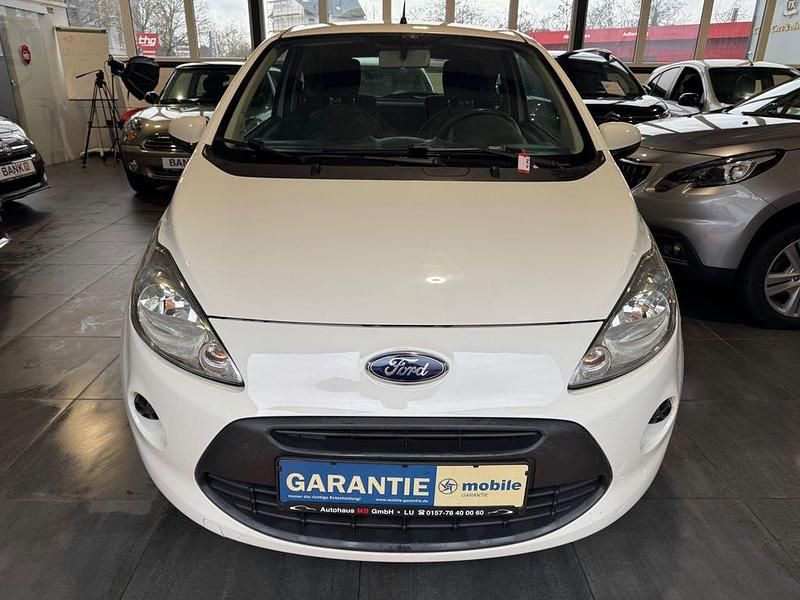 Gebraucht Ford Ka Trend 69 PS (50 kW) 2014 Weiß Kleinwagen
