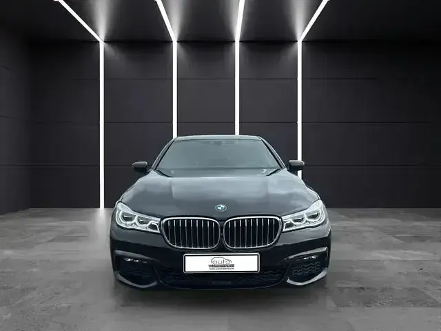 Gebraucht BMW 730 M Sport 265 PS (194 kW) 2019 Schwarz Limousine