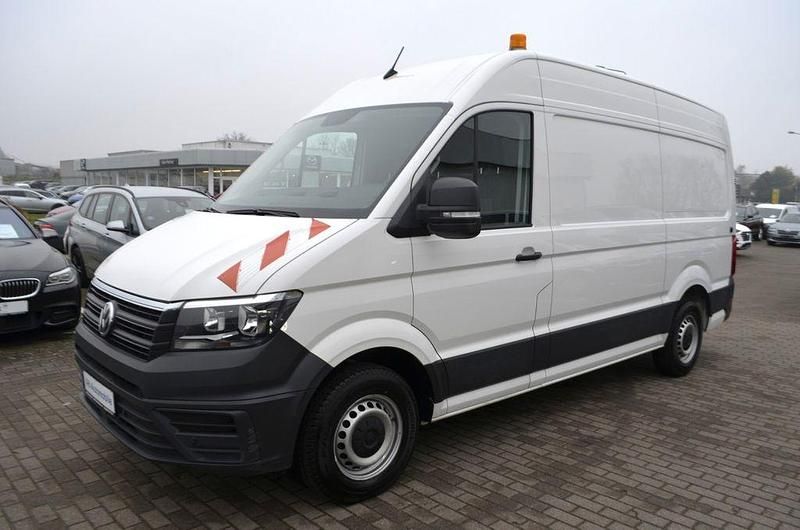 Weiß Gebraucht 2023 VW Crafter Van | 23.880 € (Guter Preis) - Bild 1/4
