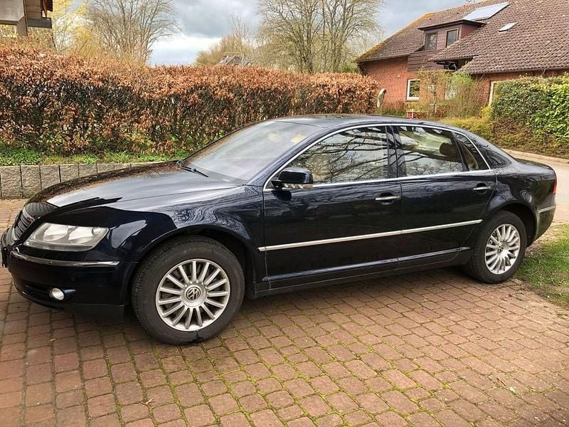 Second-hand VW Phaeton 334 CP (245 kW) 2008 Albastru Berlinǎ