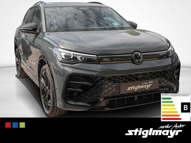 Grau Gebraucht 2025 VW Tiguan R-line SUV | 59.740 € - Bild 1/4