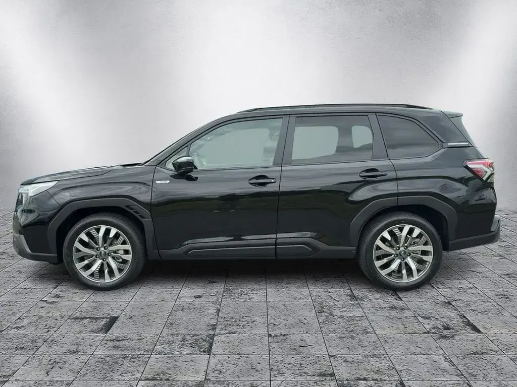 Neu Subaru Forester Platinum 136 PS (100 kW) 2026 Crystal black silicia SUV